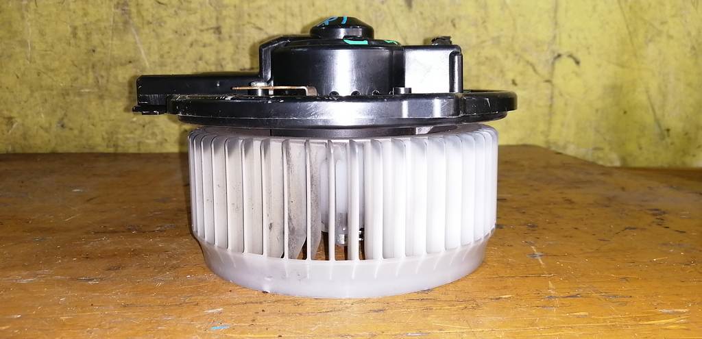 мотор печки Honda Elysion