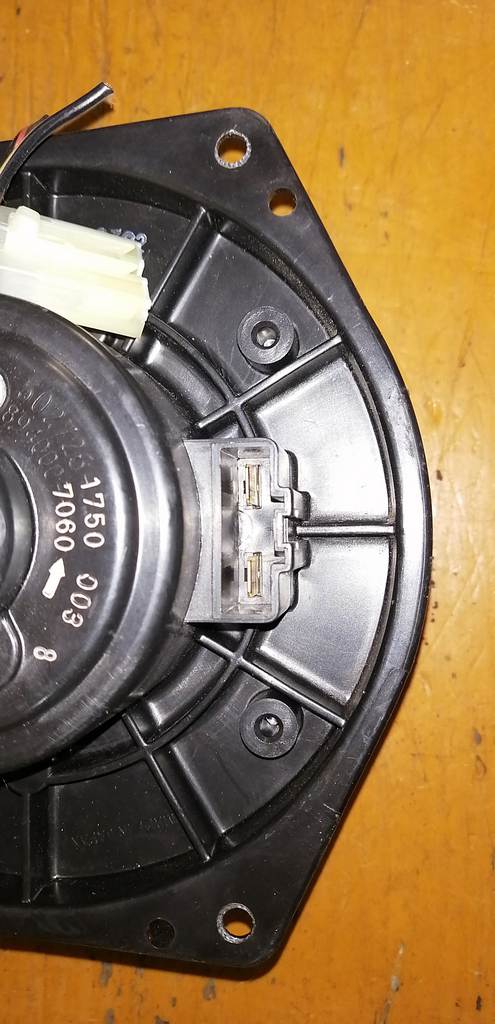 мотор печки Subaru Impreza