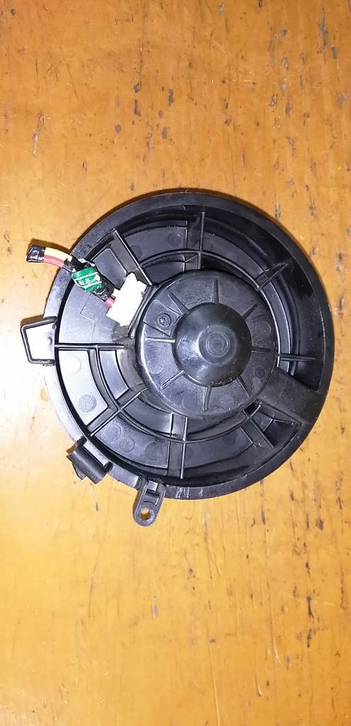 мотор печки Nissan X-Trail