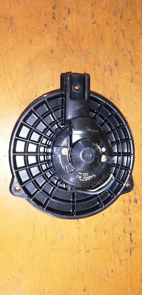 мотор печки Mazda Demio