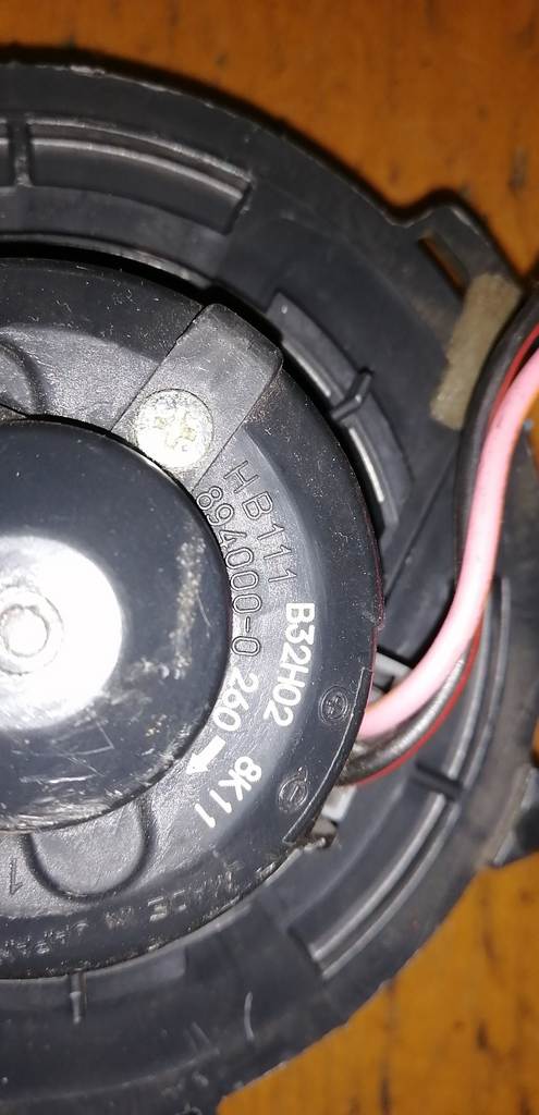 мотор печки Mazda Axela