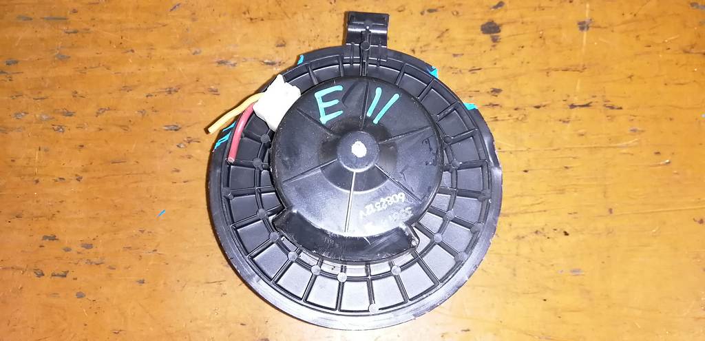 мотор печки Nissan Note