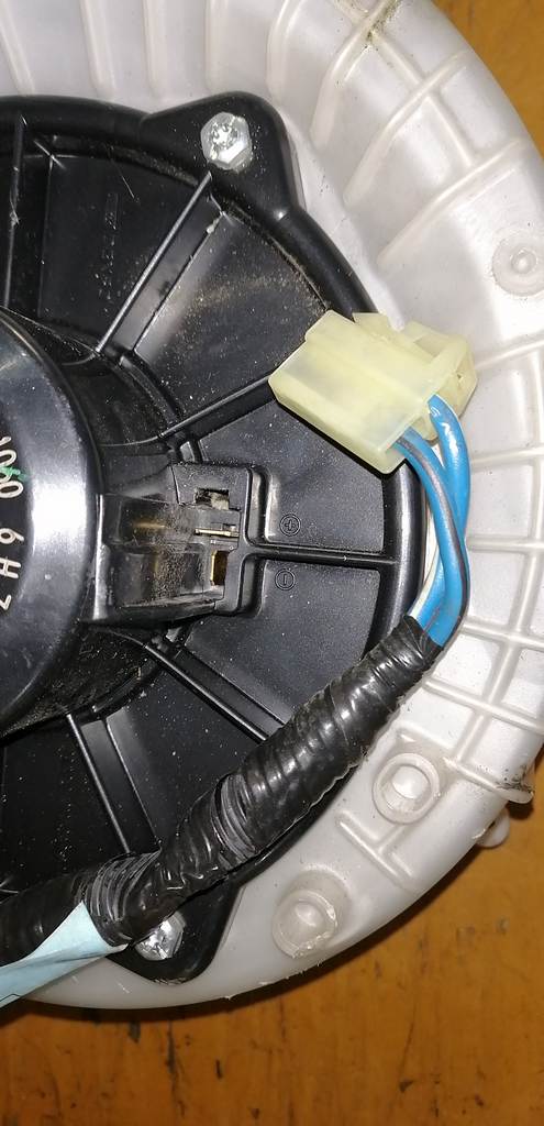 мотор печки Honda Fit