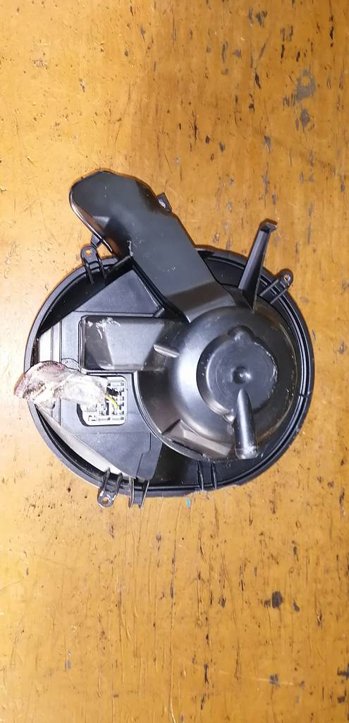 мотор печки Volvo XC90