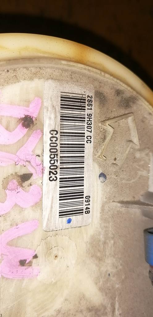 бензонасос Mazda Demio