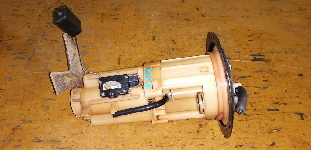 бензонасос Mitsubishi Colt