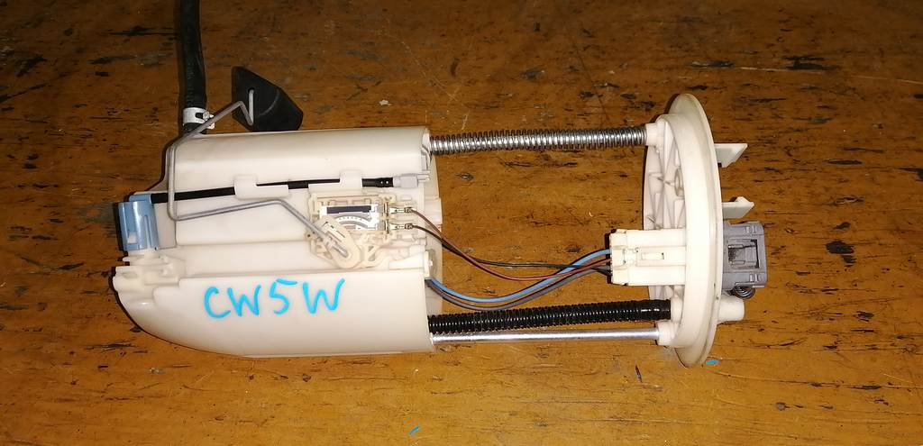 бензонасос Mitsubishi Outlander