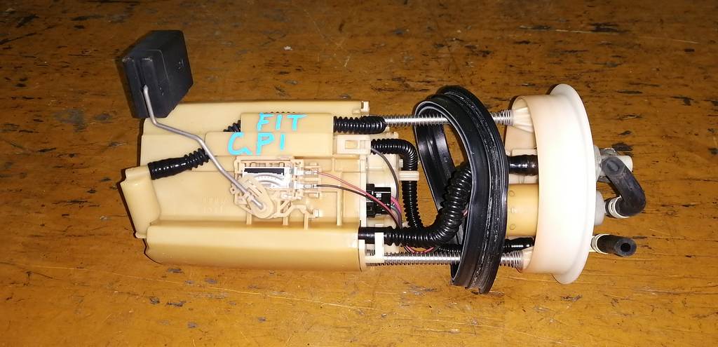 бензонасос Honda Fit