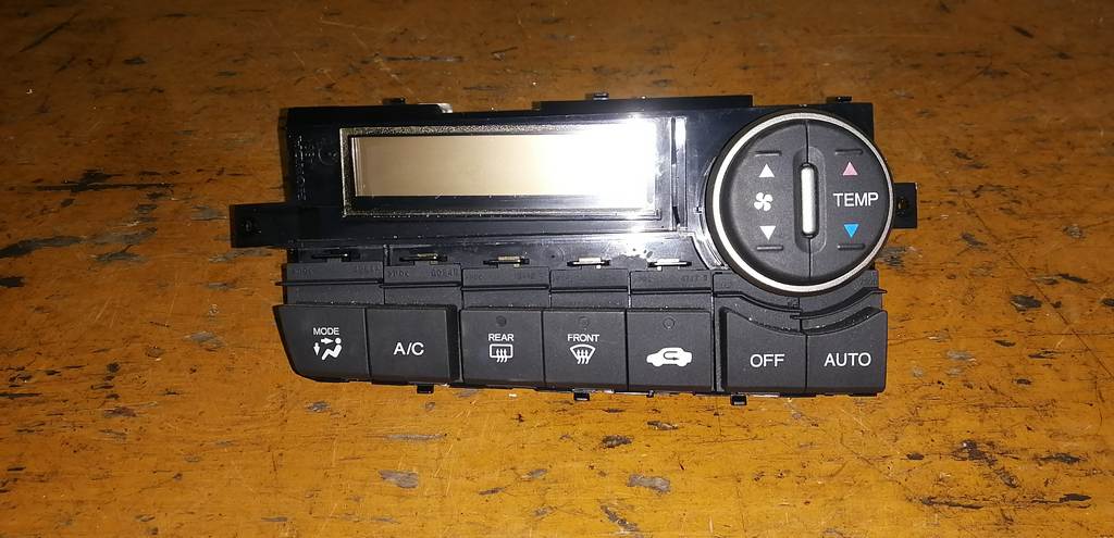 климат-контроль Honda Freed