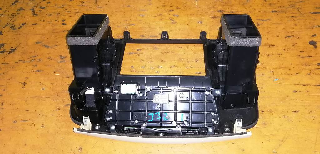 климат-контроль Nissan Teana