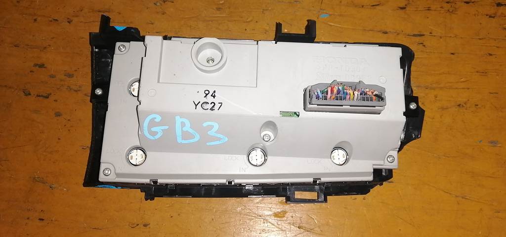 климат-контроль Honda Freed