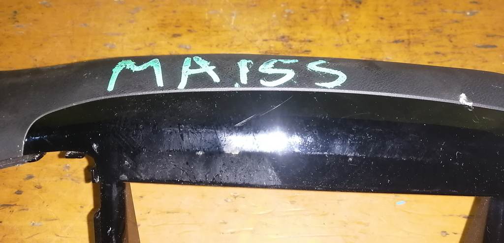 консоль магнитофона Suzuki Solio