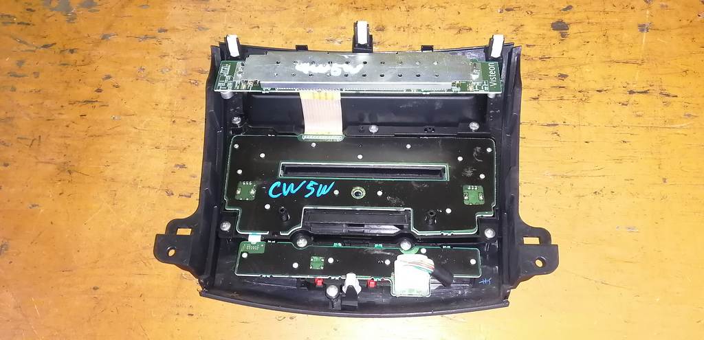 автомагнитофон Mitsubishi Outlander