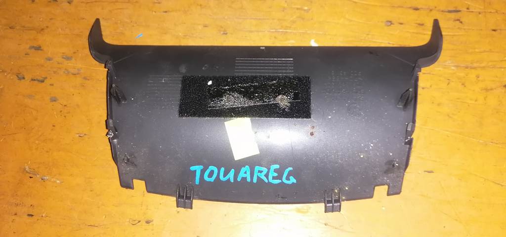 накладка на центральную консоль Volkswagen Touareg