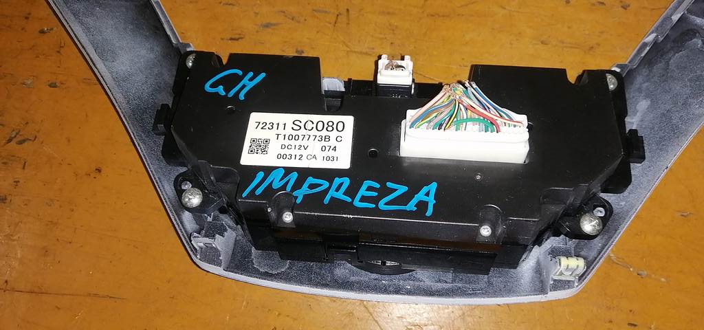 климат-контроль Subaru Impreza