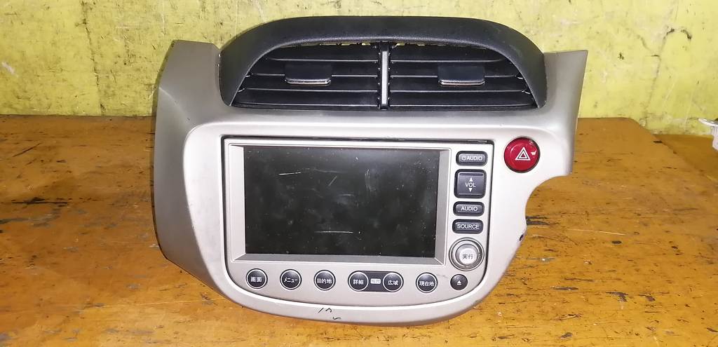 автомагнитофон Honda Fit