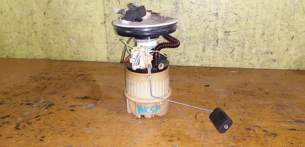 бензонасос Mazda Axela