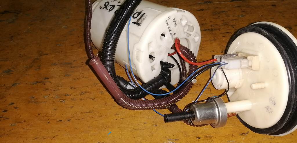 бензонасос Volkswagen Touareg