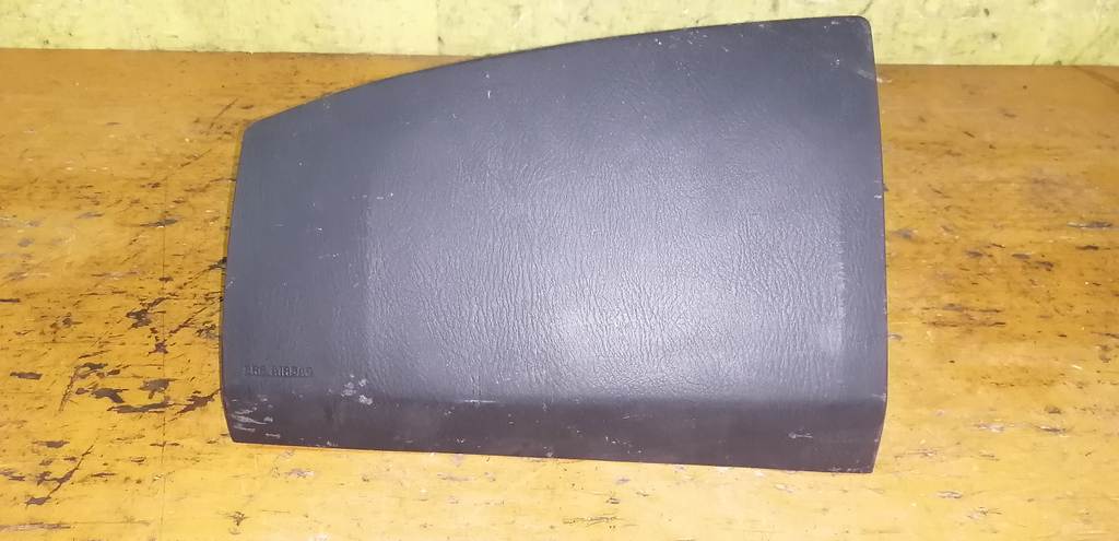 airbag пассажирский Mazda Demio