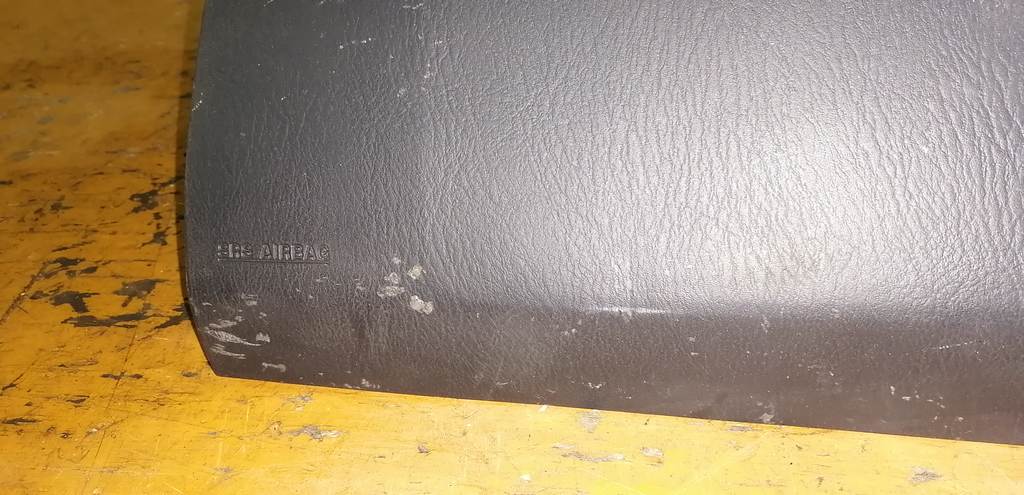 airbag пассажирский Mazda Demio