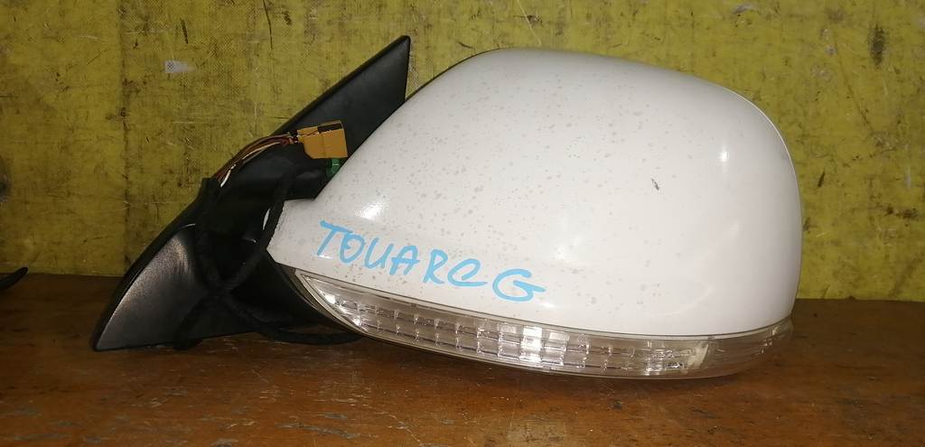 зеркало Volkswagen Touareg