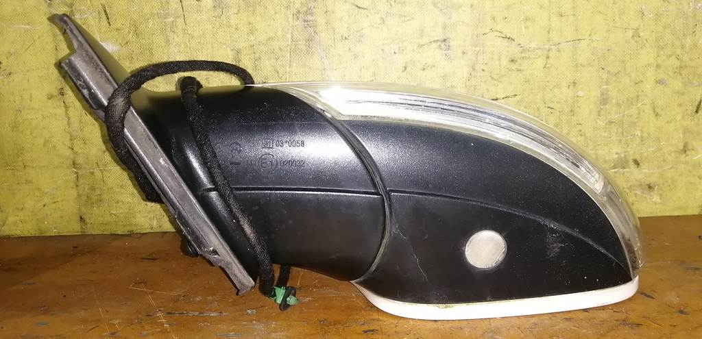 зеркало Volkswagen Touareg