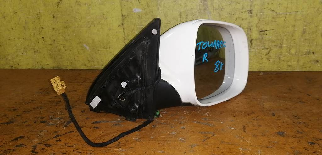 зеркало Volkswagen Touareg