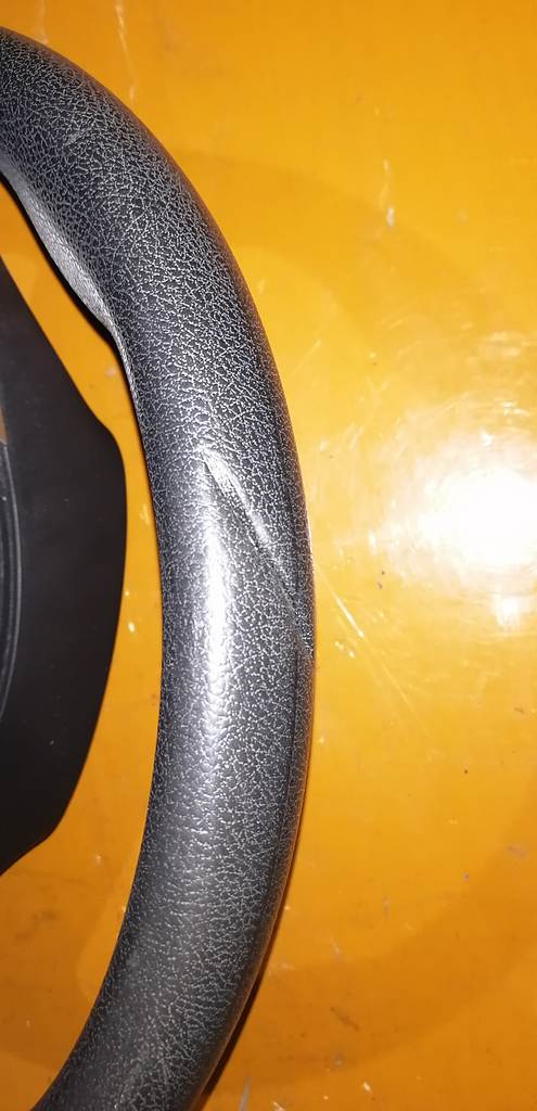 airbag водительский Toyota Vitz