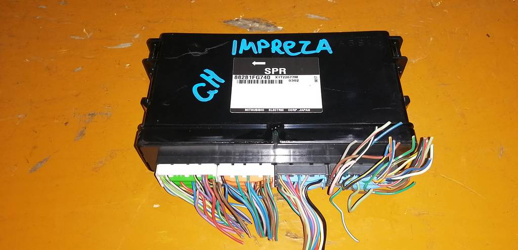 блок управления акпп Subaru Impreza