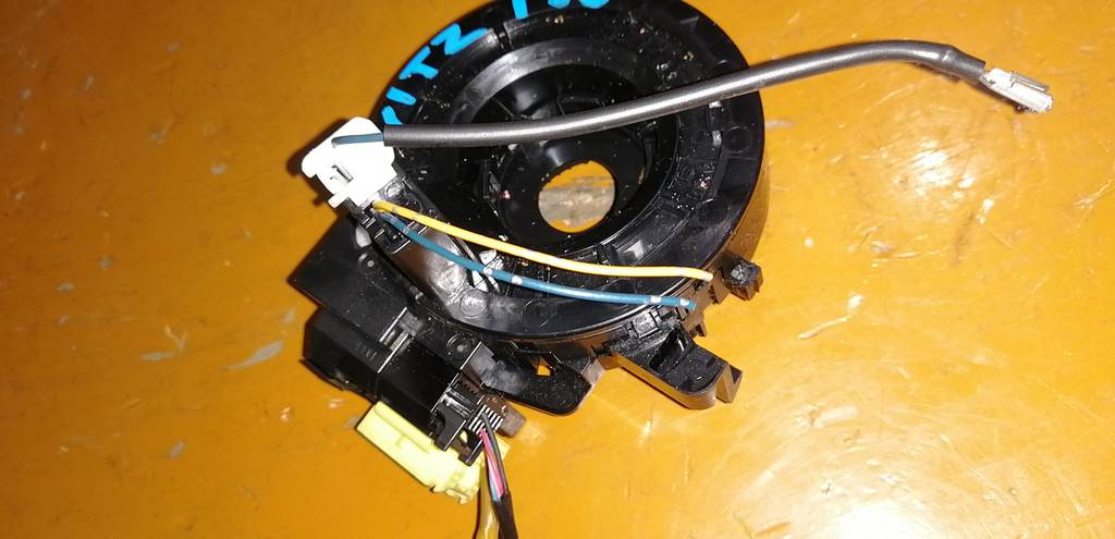 шлейф лента Toyota Vitz