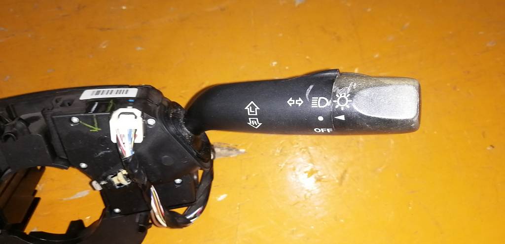 гитара Mazda Demio