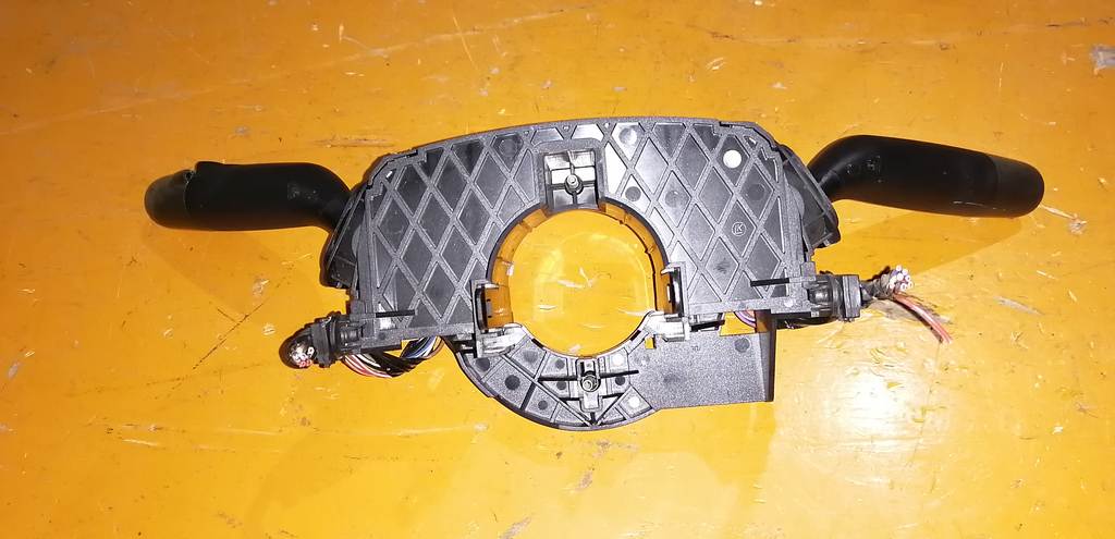 гитара Mazda Demio