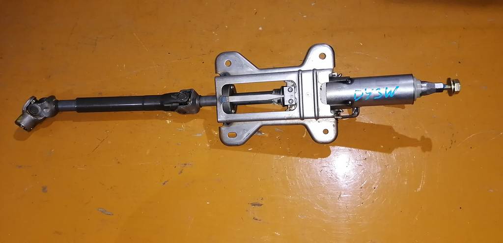 рулевая колонка Mazda Demio