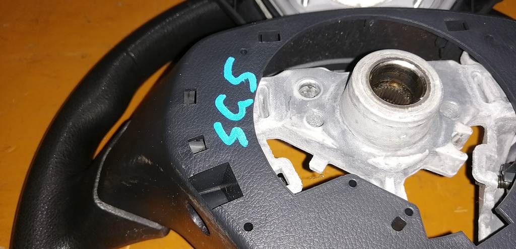 airbag водительский Subaru Forester