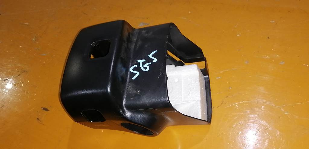 кожух рулевой колонки Subaru Forester