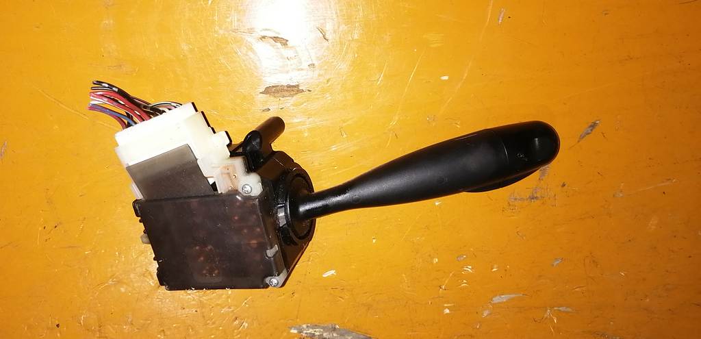 переключатель поворотников и света Suzuki Palette