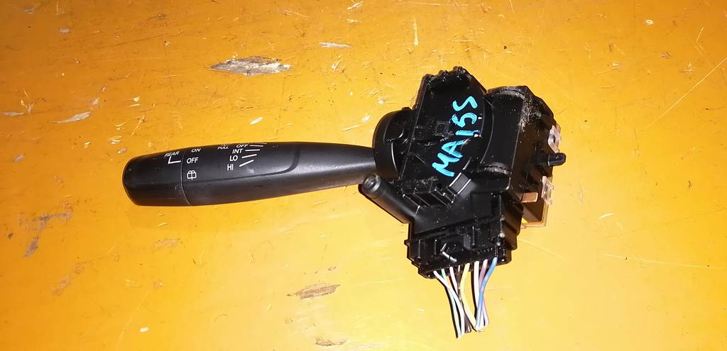 подрулевой переключатель дворников Suzuki Solio