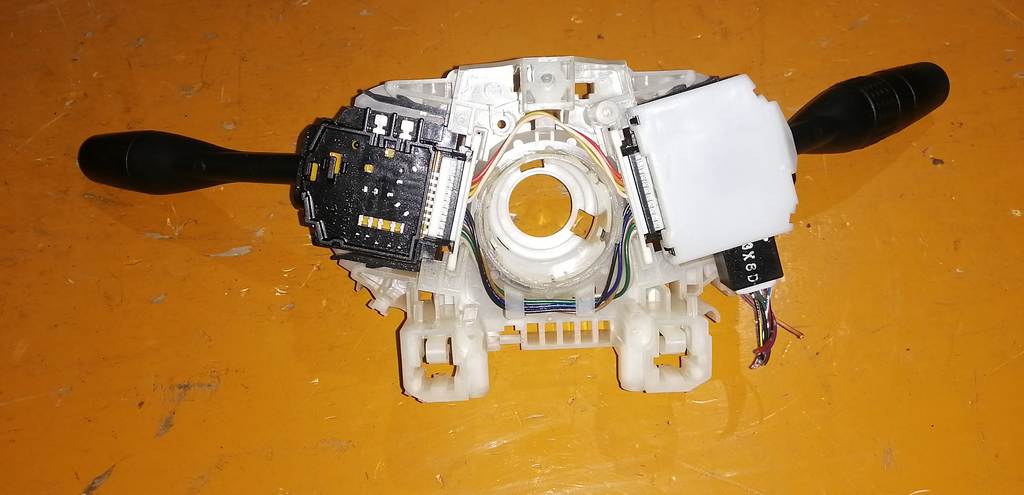 гитара Mitsubishi Colt