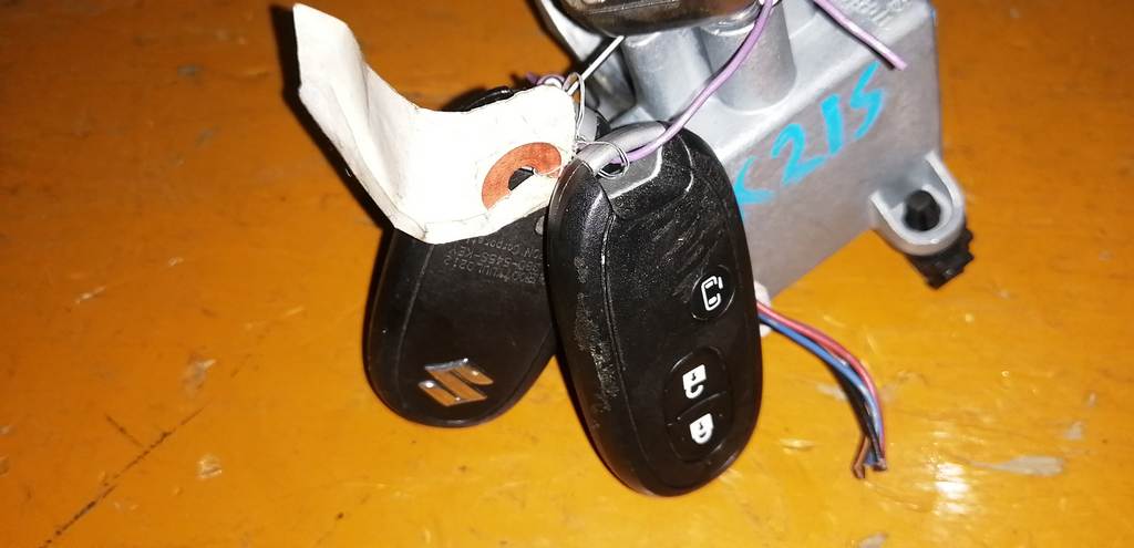 замок зажигания Suzuki Palette