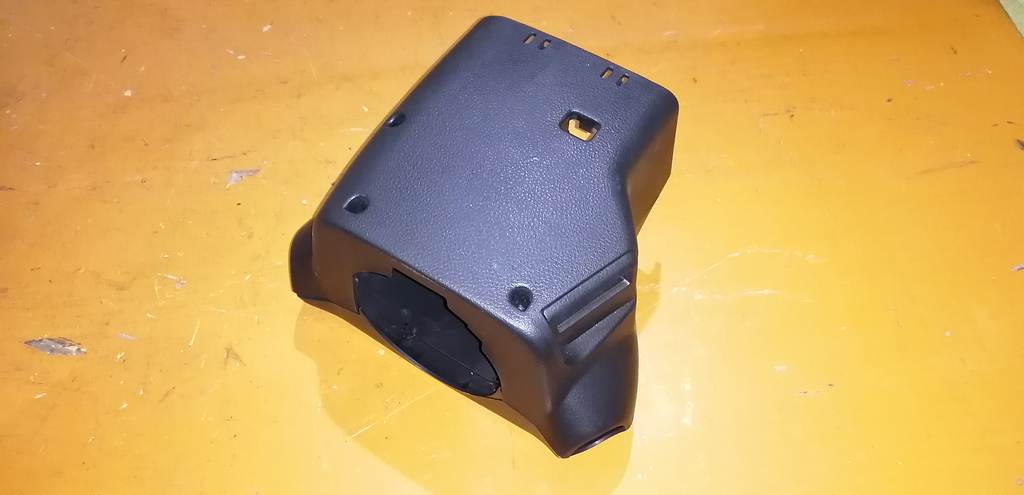 кожух рулевой колонки Nissan X-Trail