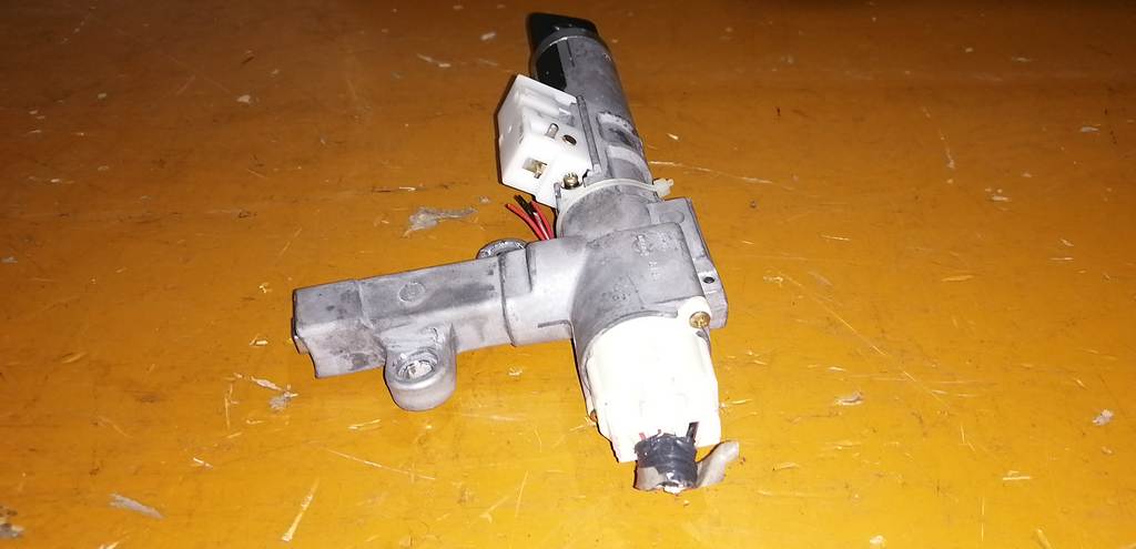 замок зажигания Nissan X-Trail