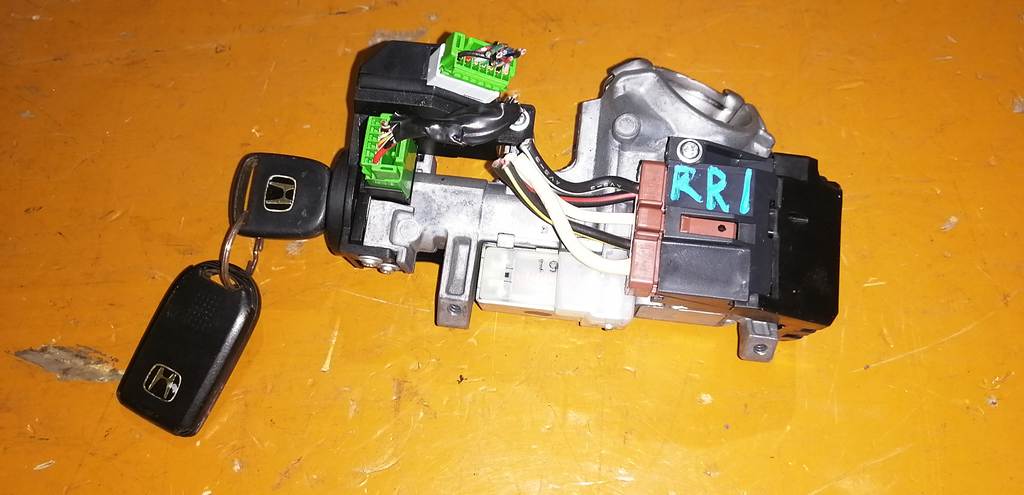замок зажигания Honda Elysion