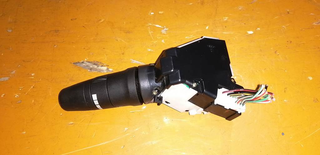 подрулевой переключатель дворников Nissan Teana