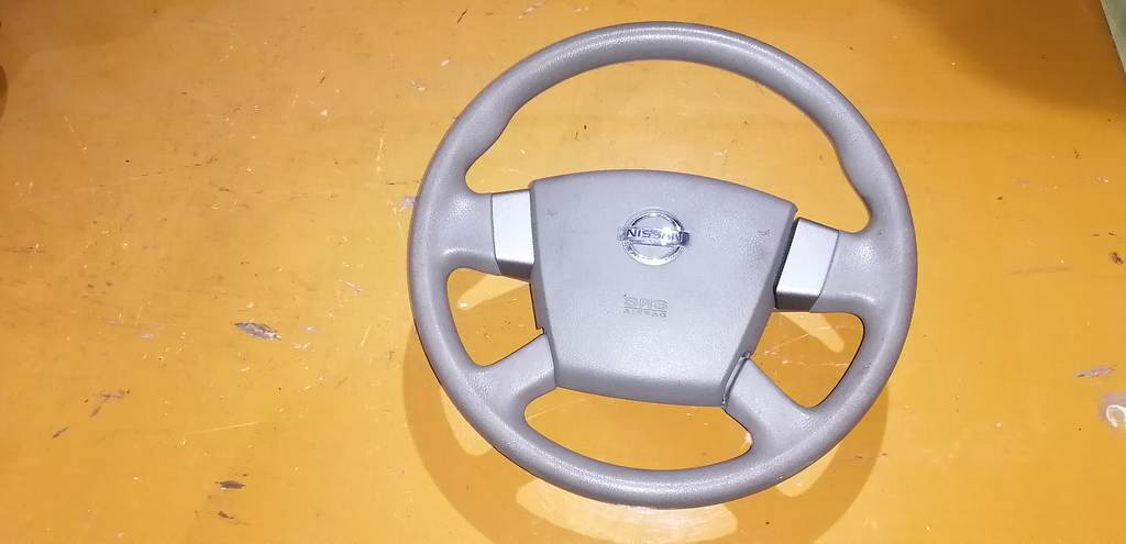 airbag водительский Nissan Presage