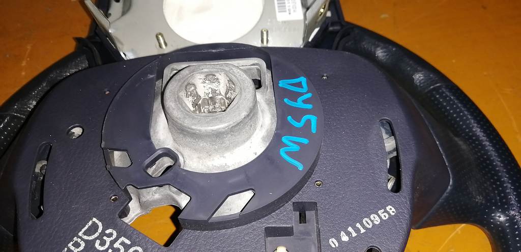 airbag водительский Mazda Demio