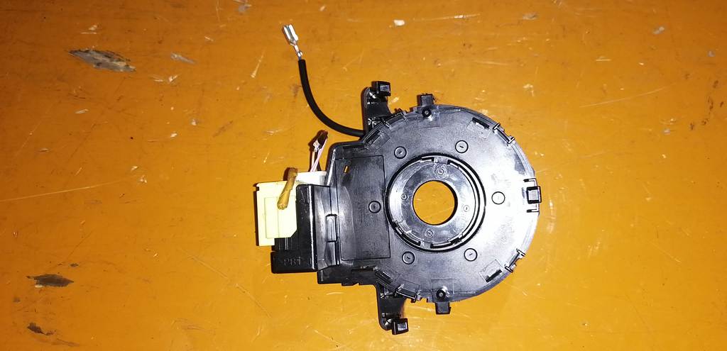 шлейф лента Toyota Vitz