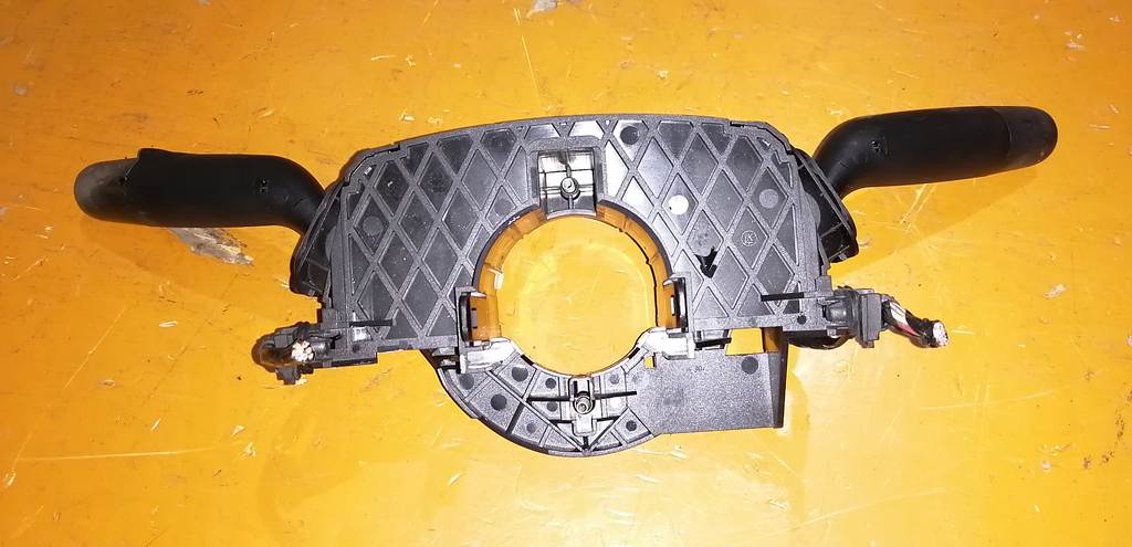 гитара Mazda Demio