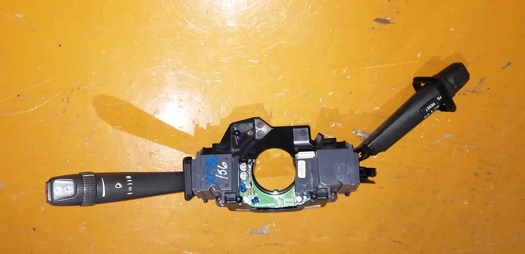 гитара Volvo XC90