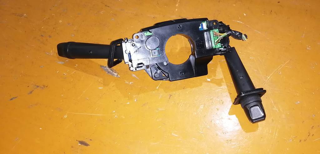 гитара Volvo XC90