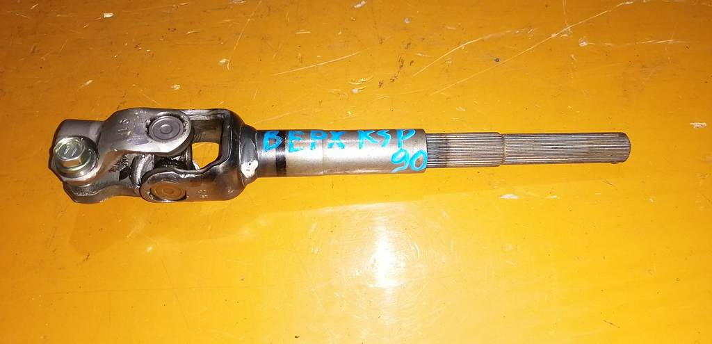 рулевой карданчик Toyota Vitz